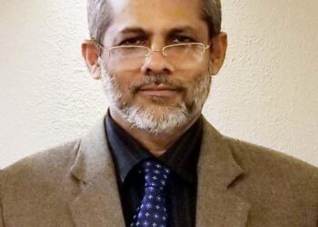 অধ‍্যাপক ডাঃ রফিকুস সালেহীন (উপাচার্য)