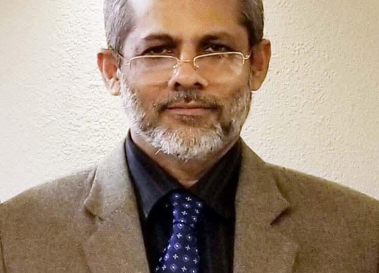 অধ‍্যাপক ডাঃ রফিকুস সালেহীন (উপাচার্য)