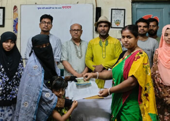 মেয়ের চিকিৎসায় নিজের কিডনি বিক্রির সিদ্ধান্ত মরিয়মের মায়ের