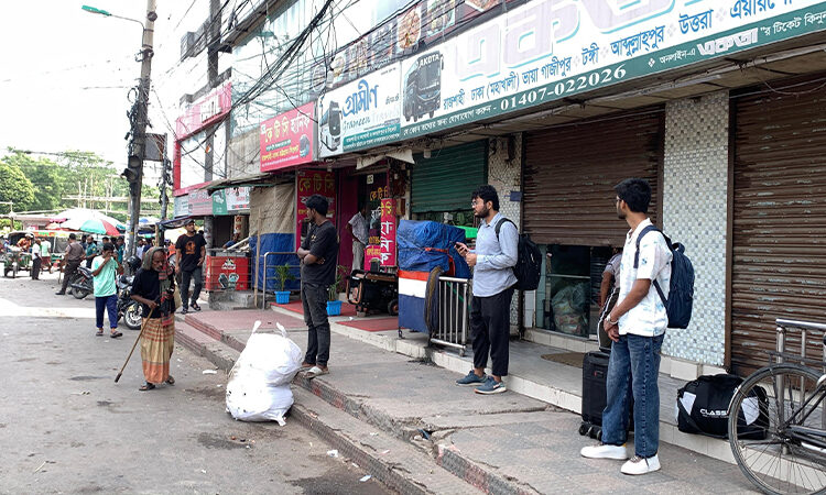 রাজশাহী থেকে সারা দেশে বাস চলাচল বন্ধ