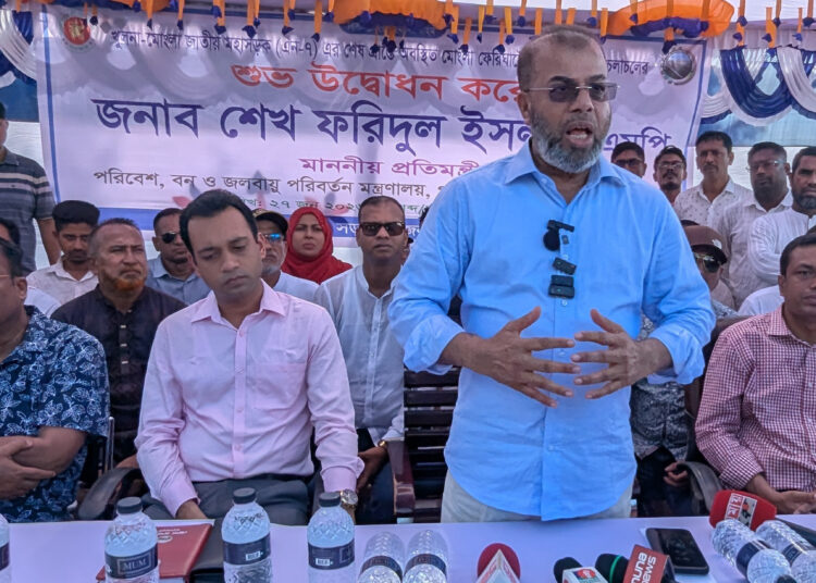 মোংলা নদীতে ফুল টাইম চলাচলের জন্য দুইটি ফেরির উদ্বোধন করলেন পরিবেশ প্রতিমন্ত্রী