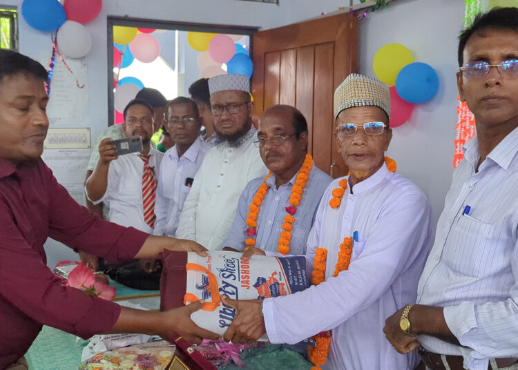 মোংলায় শরীফ মোস্তফা কামালের বিদায় সংবর্ধনা