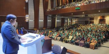 নিরাপদ অভিবাসন, সমৃদ্ধ অর্থনীতি ও সুরক্ষিত বাংলাদেশ: বিইউপিতে প্রতিরক্ষা উপদেষ্টা